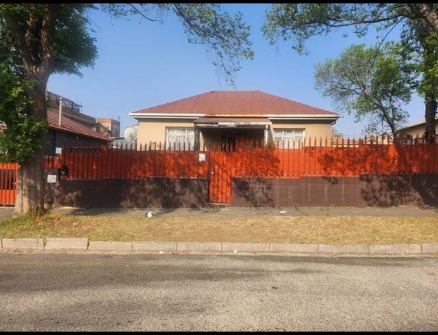 3 BEDROOM HOUSE FOR SALE IN ROSETTENVILLE